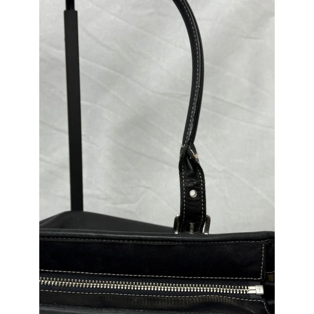 Coach Leather Purse‎ Top Handle Bag/ Purse Black Buckle